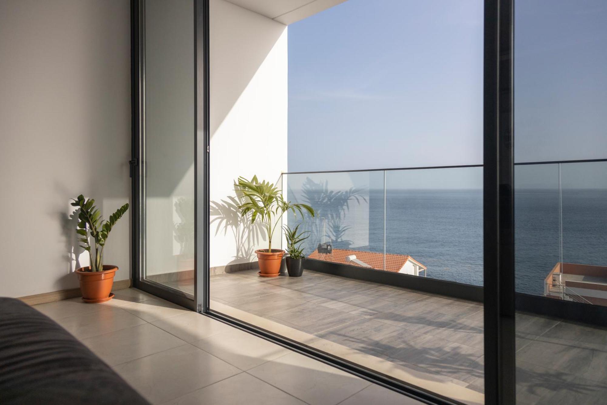 3 Bdr Aprt, Amazing Seaview, Rooftop Pool - Lcgr 프라이아 외부 사진